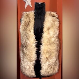 Old navy faux fur vest